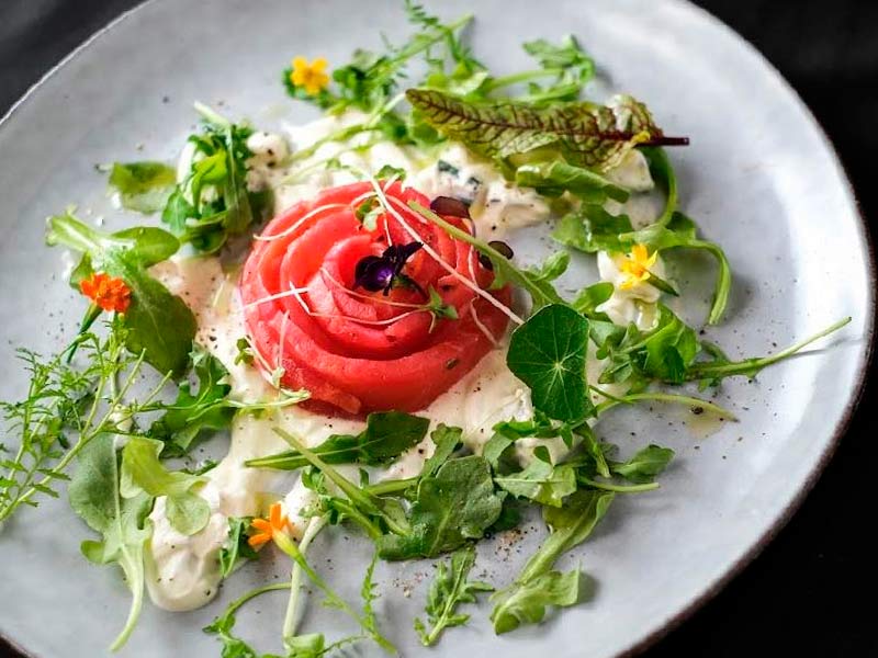 Le Saint-Éloi Café Bistro gravlax de saumon de l’Atlantique